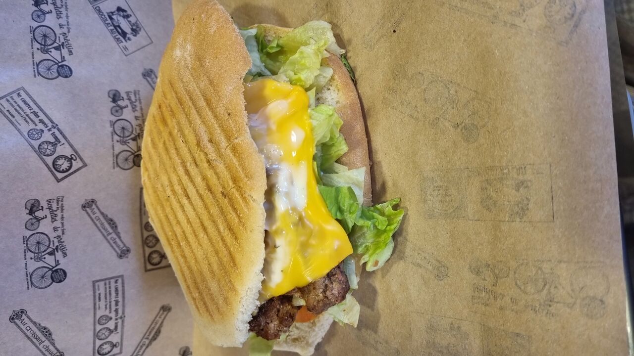 Sandwich Américain, appelé le 
