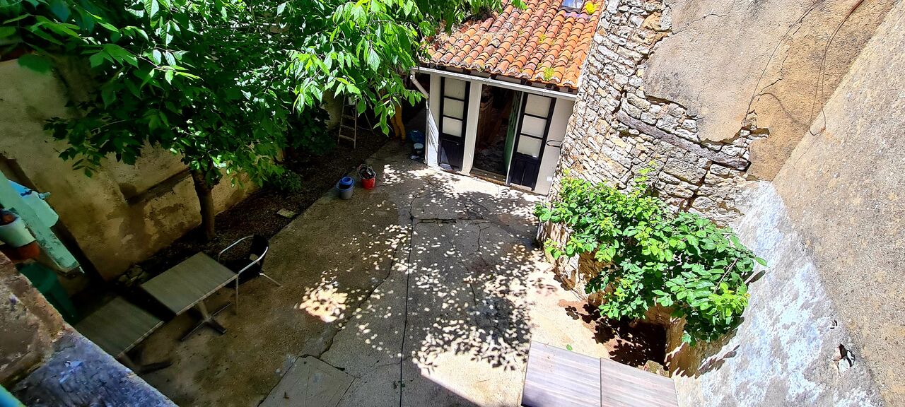 Nouvel espace de terrasse !
En plus de notre grande terrasse nous avons créer une nouvelle terrasse plus petite plus intime à l