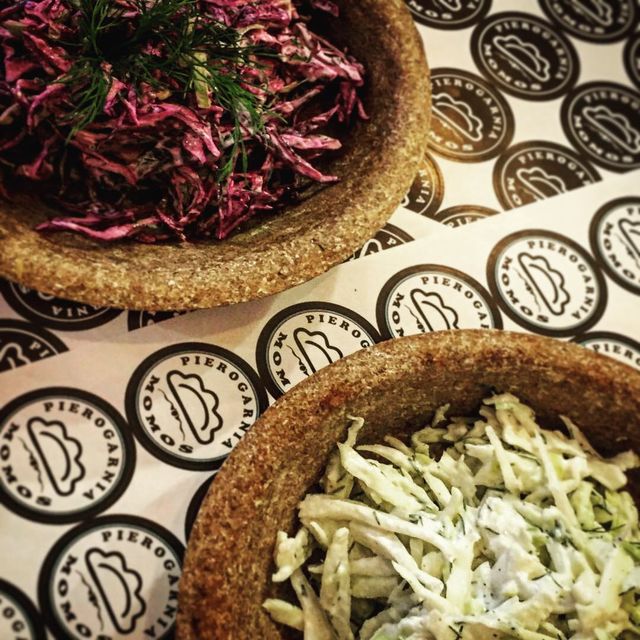 Surówki z białej lub i z czerwonej kapusty