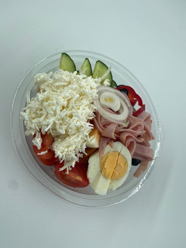 Salată Bulgărească 