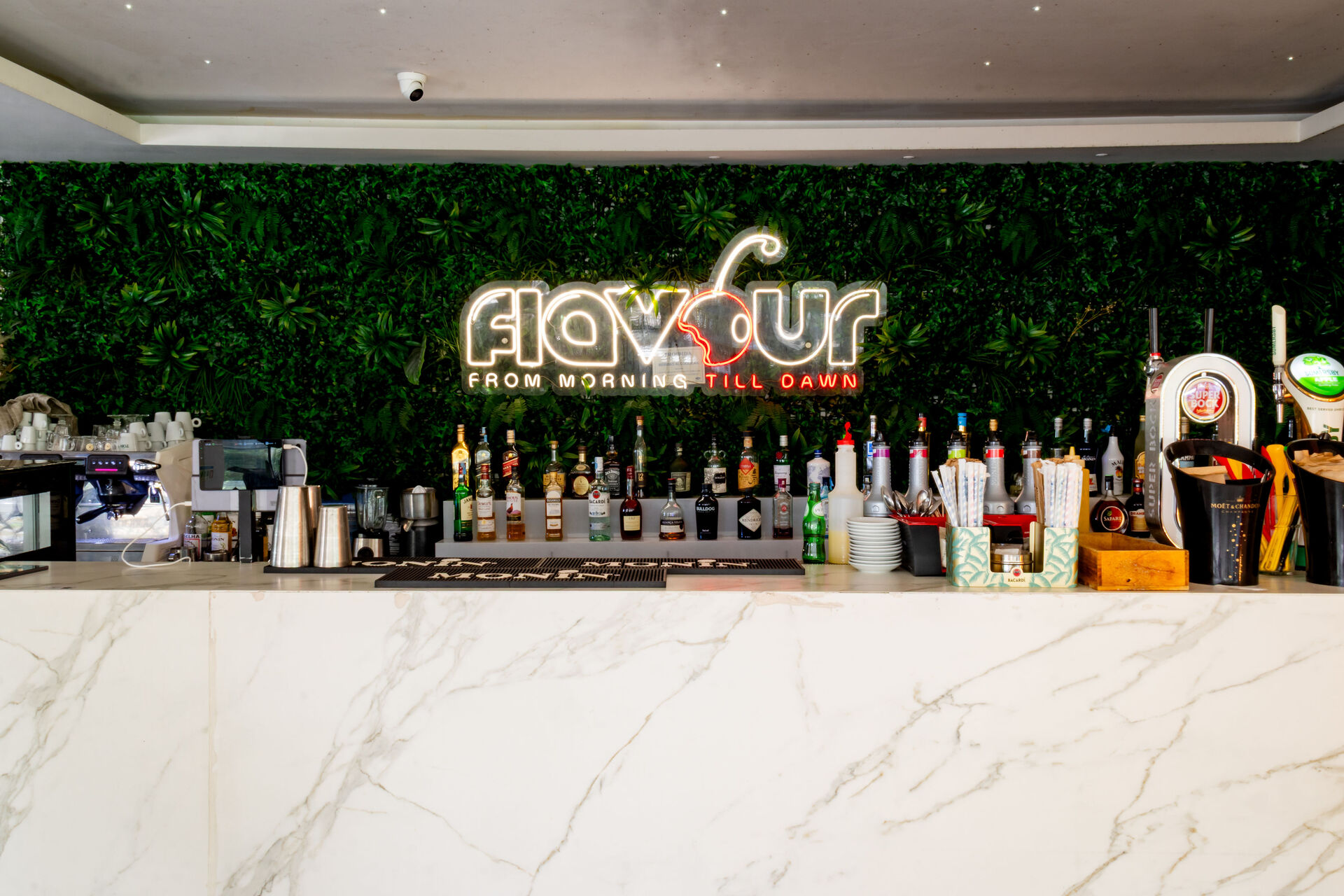 Flavour Longe Restaurant