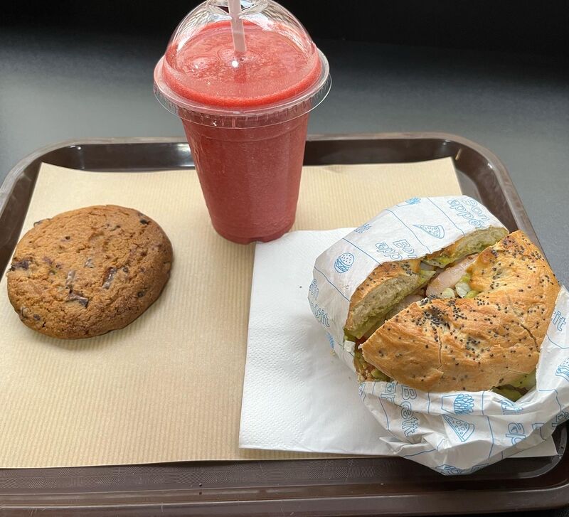 Menu bagel du Mois, Smoothie Fun et Cookie 