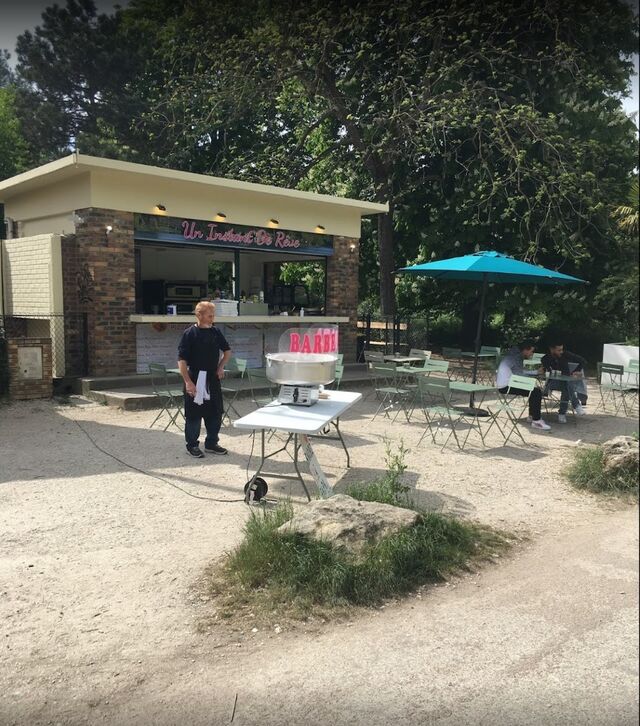 Une petite pause sur votre parcours pour une barbapapa, glace ou boisson fraiche