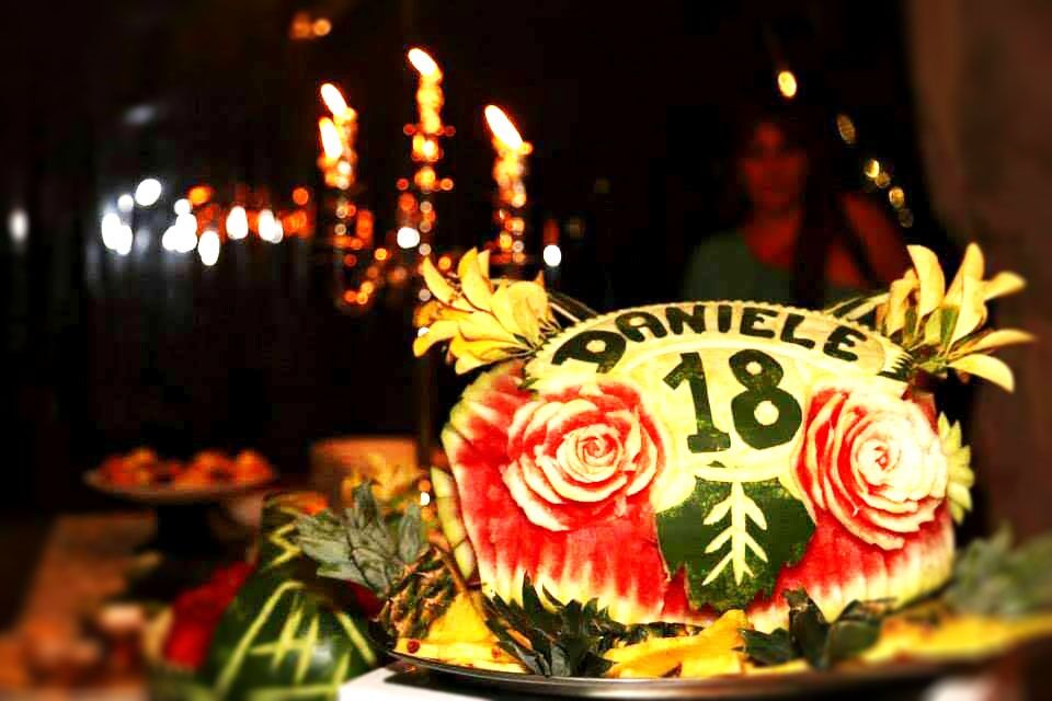 LA FRUTTA INTAGLIATA