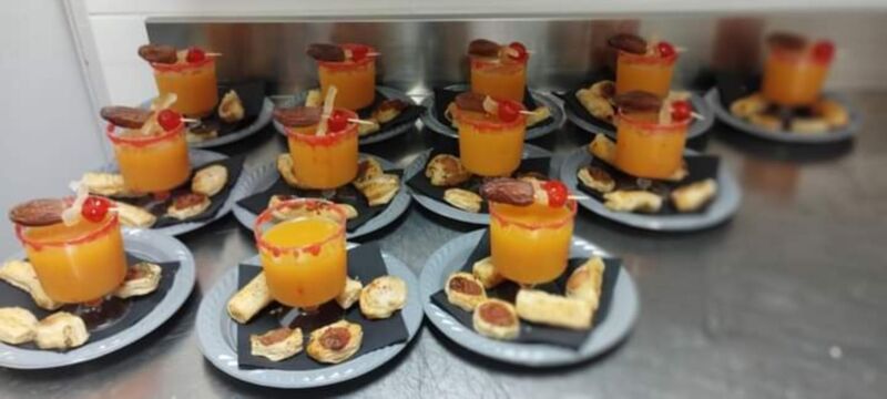 Punch maison avec ses petits fours