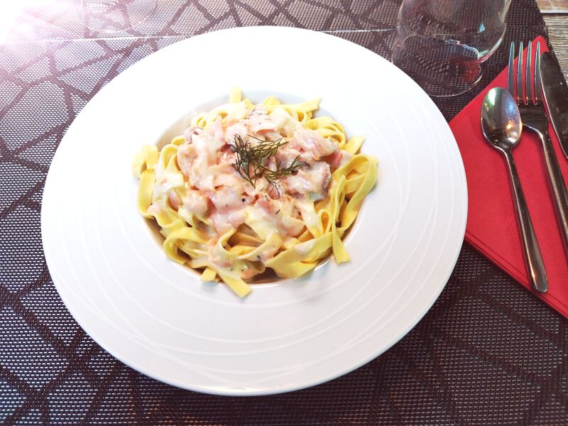 Tagliatelles fraîches au saumon fumé