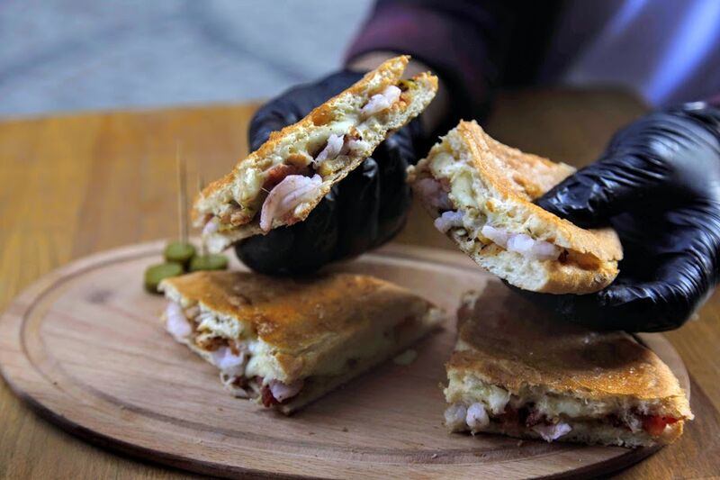 Karidesli Tost
