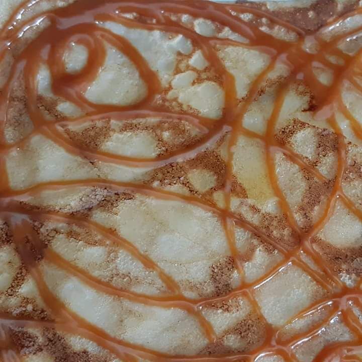 Caramel maison. Ici, Caramel cacahuète.