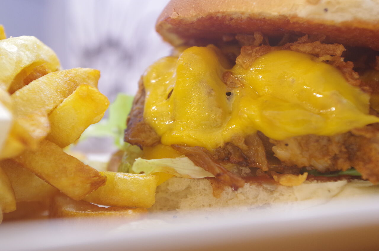 burgers pulled pork