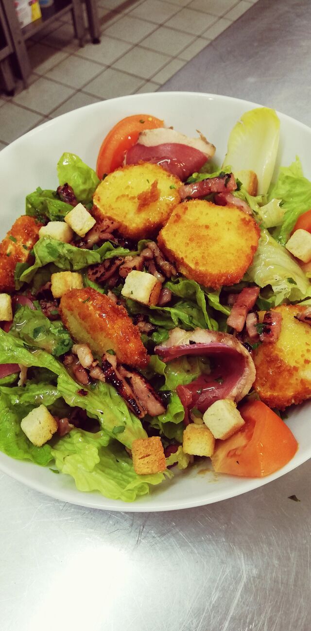 Salade de Chevre chaud 