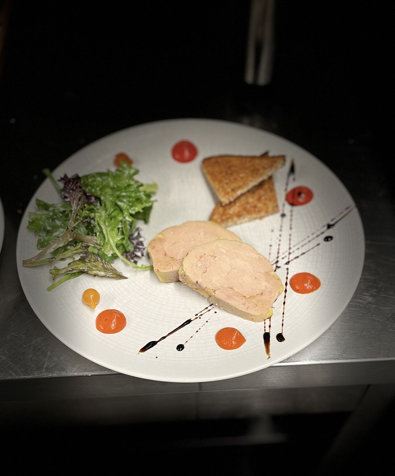 Assiette de foie gras au piment d’Espelette 🌶