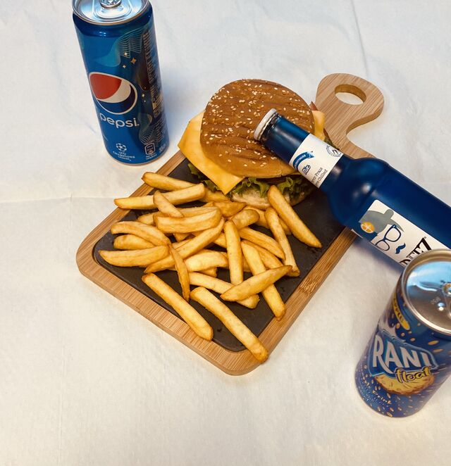 Cheeseburger frite + boisson 4.50€