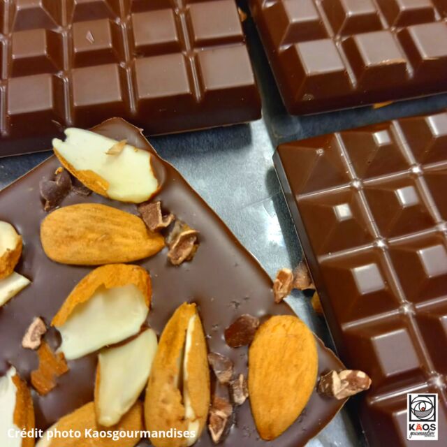 Karés Kaosgourmandises chocolat noir amandes