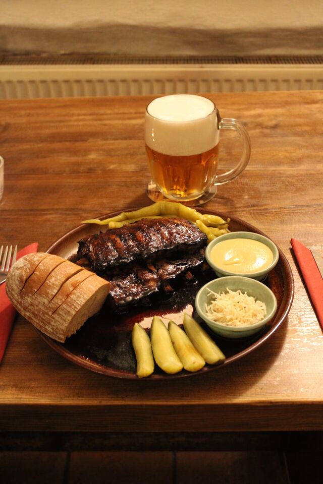 Žebra s trhacím chlebem