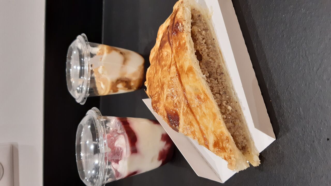 Frangipane et pannacota fruit rouge ou caramel