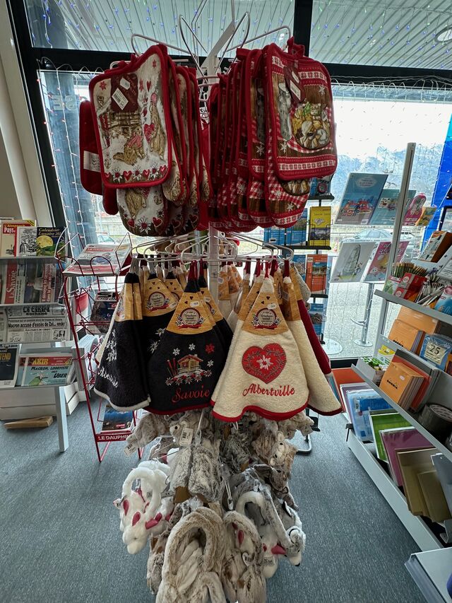 Serviettes et maniques brodés