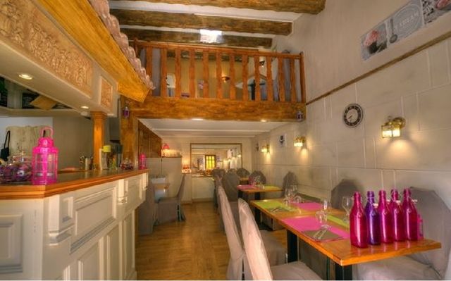 intérieur la table d'hôtes néoules