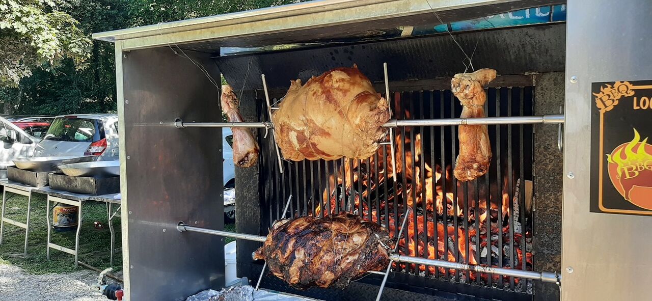 Cuisse de boeuf - 20€ par pers Cuisson + découpe 