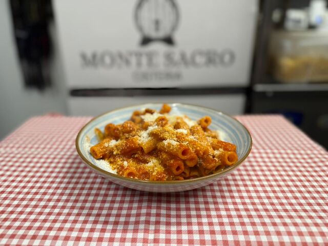 Rigatoni alla amatriciana