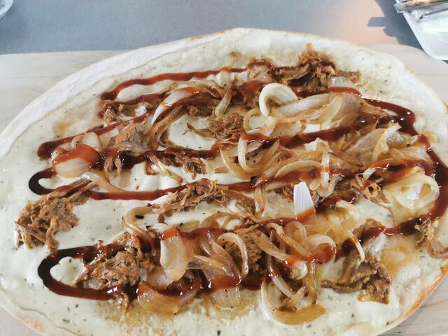 Unser beliebtester Flammkuchen: Pulled Pork