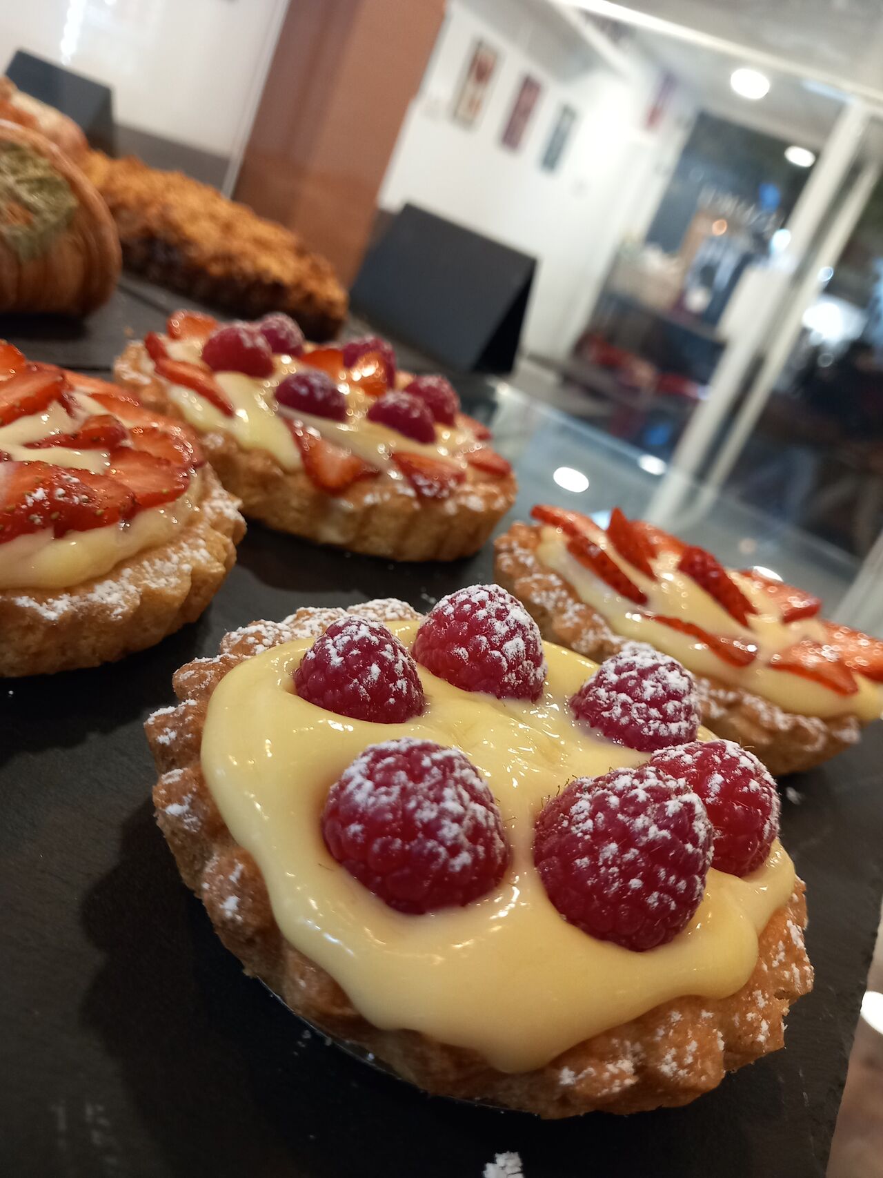 Tartaletas con crema y fruta