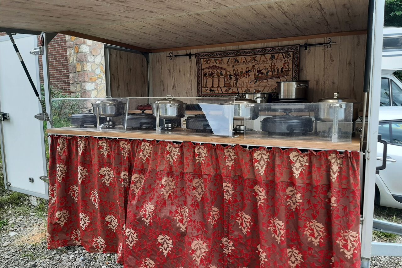 Notre Service Traiteur en salle ou en Food Truck