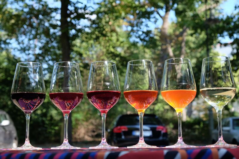 'Die Sonne im Glas und Wein im Blut' 