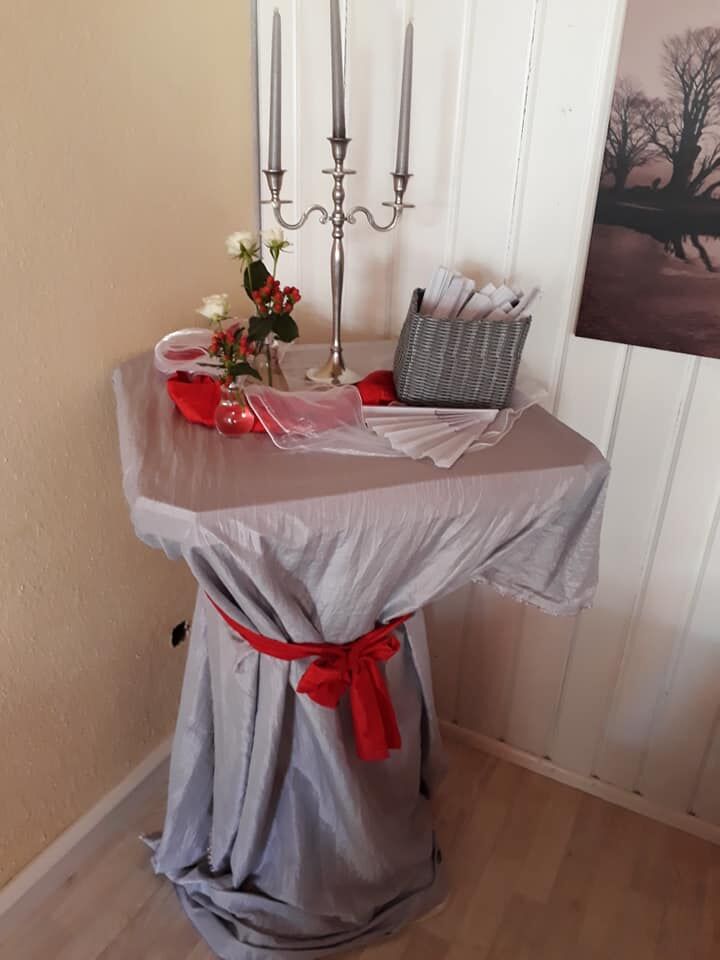 Vom Profi Deko Service,Kontakt kann vermittelt werden.