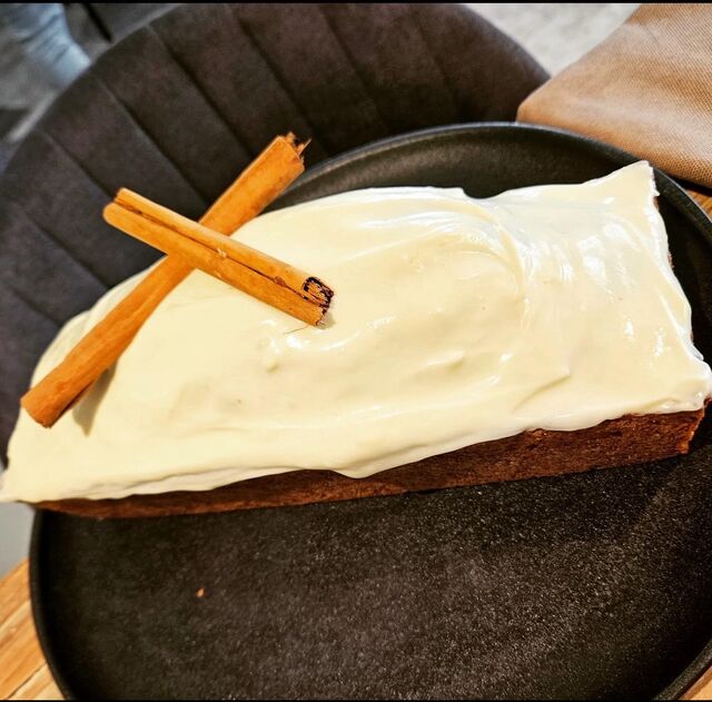 Carrot cake