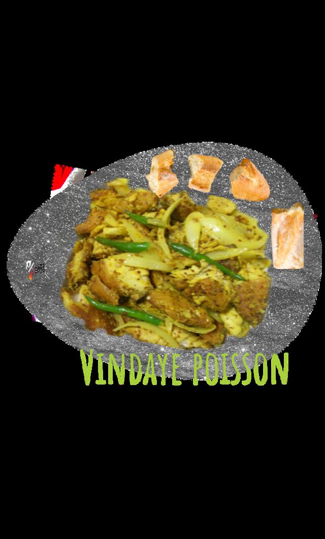 vindaye poisson frit dans de l'huile et macéré plusieurs heures ensuite dans un mélange d'épices ,d'oignons ,d'ail et 