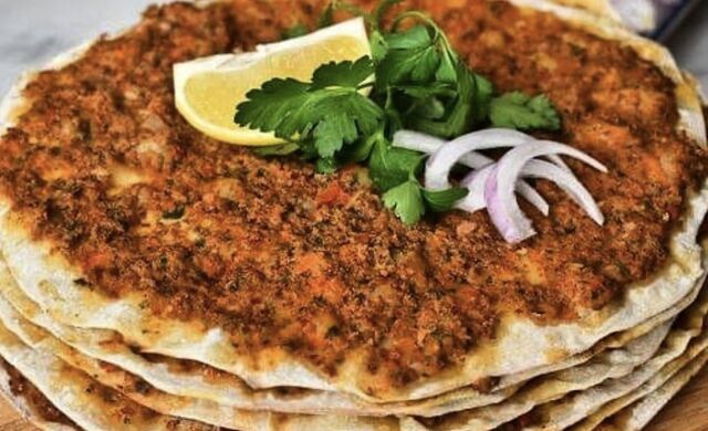 Pizza turc le Lahmacun