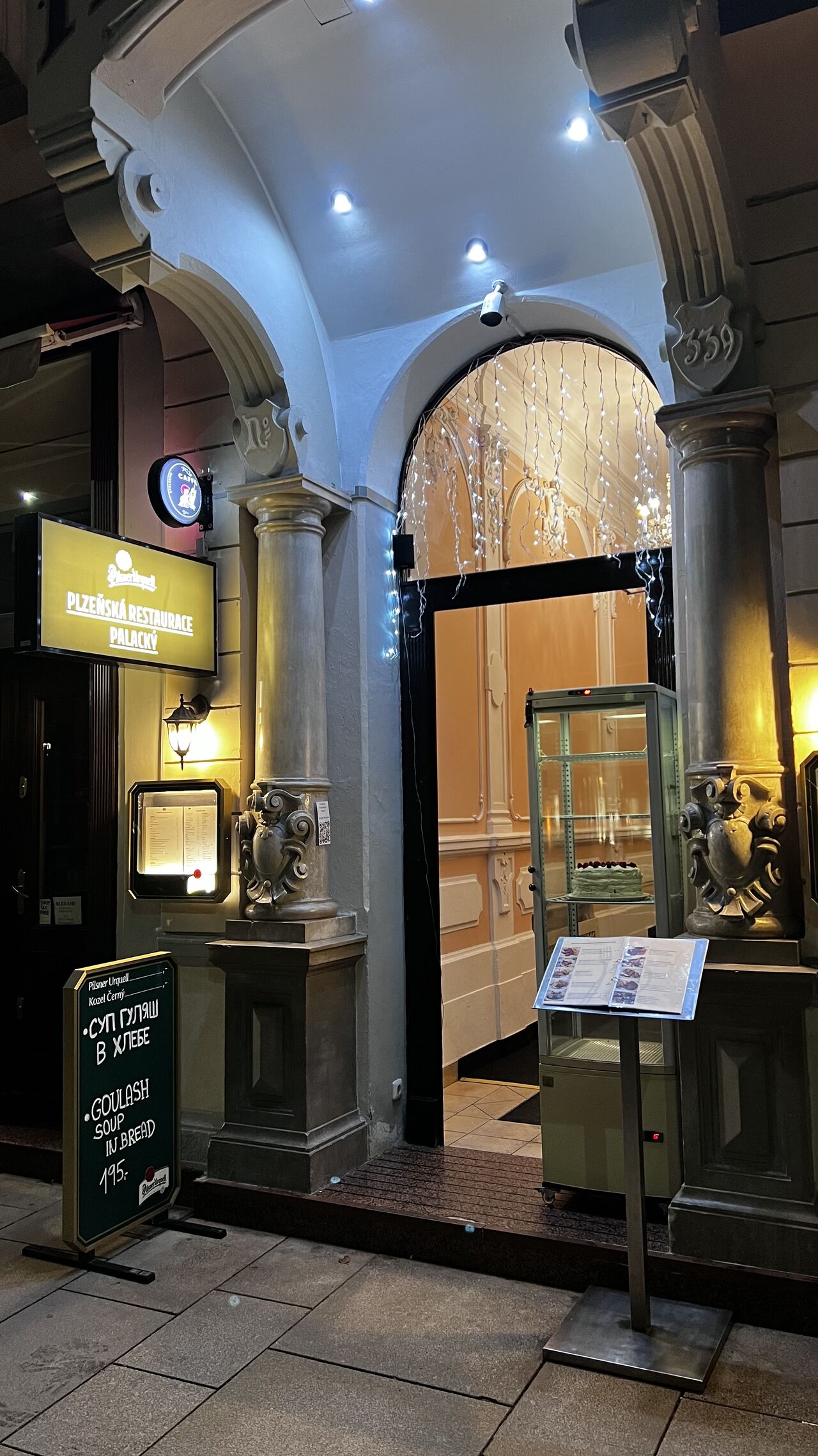 Náš vchod do restaurace