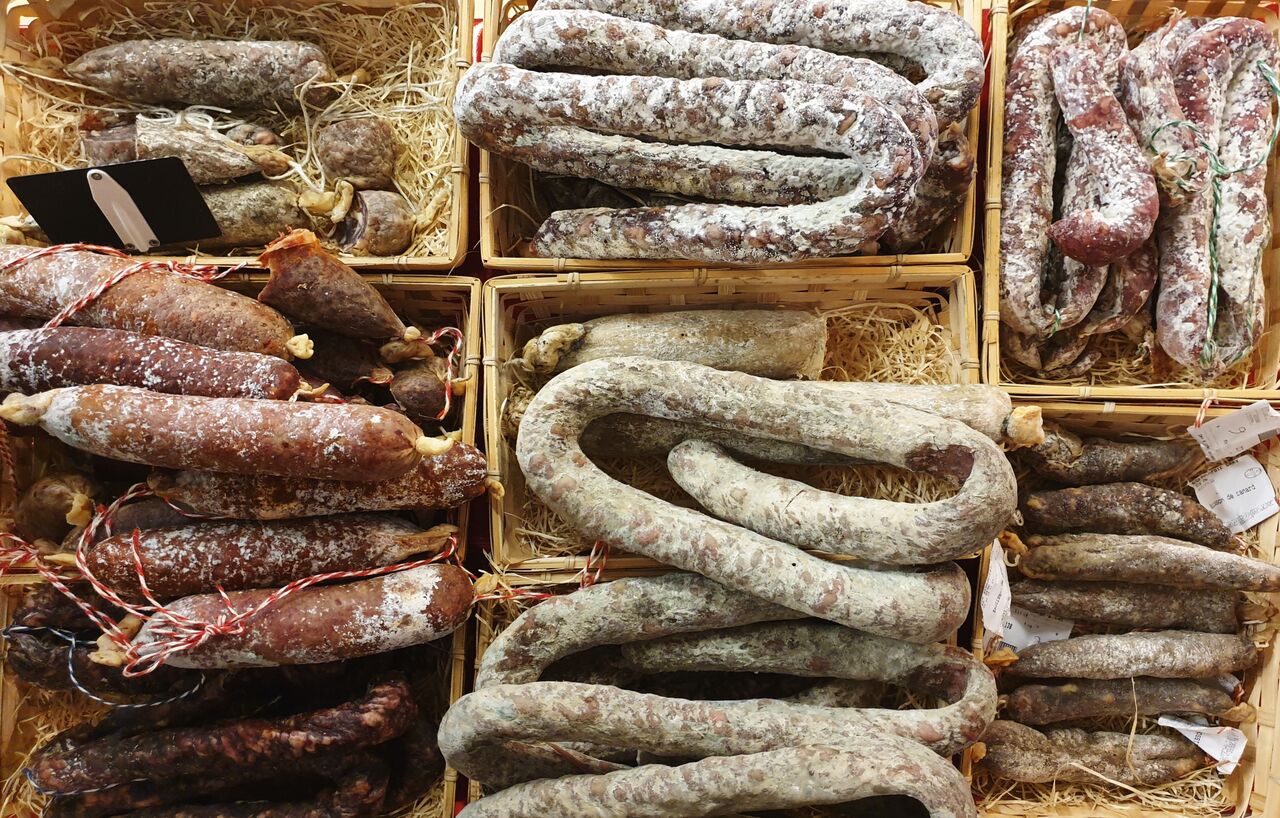 ~ D'excellentes charcuteries artisanales pour vos apéros et repas vous attendent à l'échoppe ~