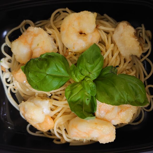 No 1 Spaghetti Aglio e Olio
mit Garnelen