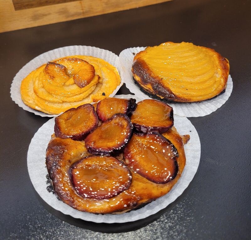 TARTELETTES POMMES, POIRES, QUETSCHES