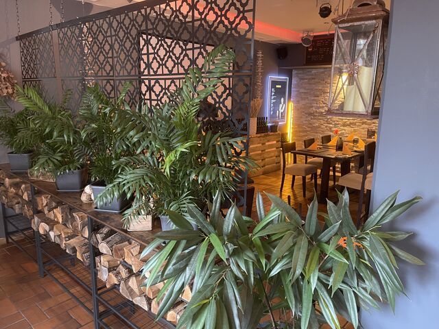 Der Lounge Bereich am Tresen - Bis 12 Personen