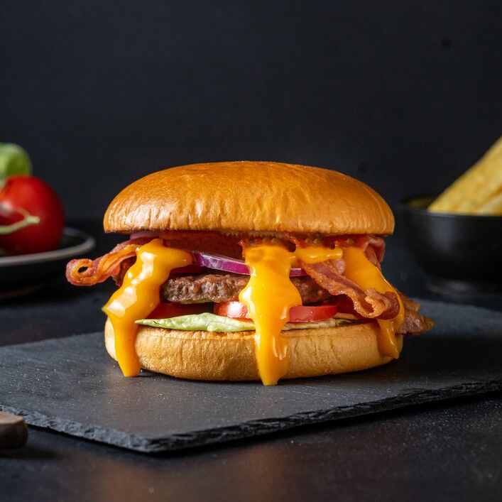 Prémium 100 % marha burger, édes burgerben 