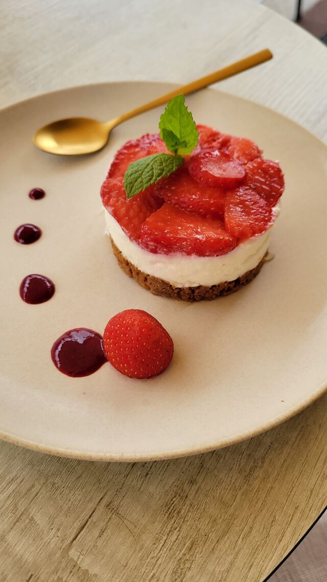 Fraise, sur crème mascarpone, et croustillant Spéculos