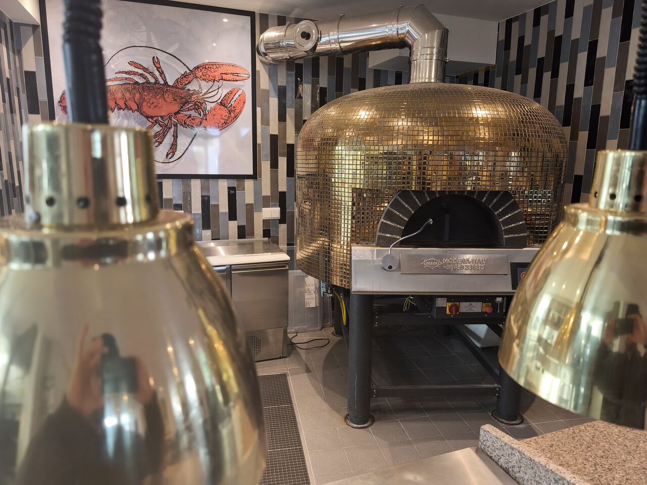 Der Steinofen für unsere Pizza und Flammenkuchen