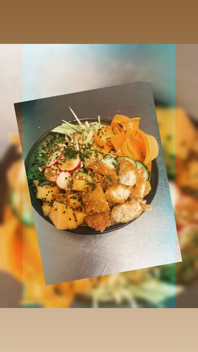 Poké bowl au poulet pané