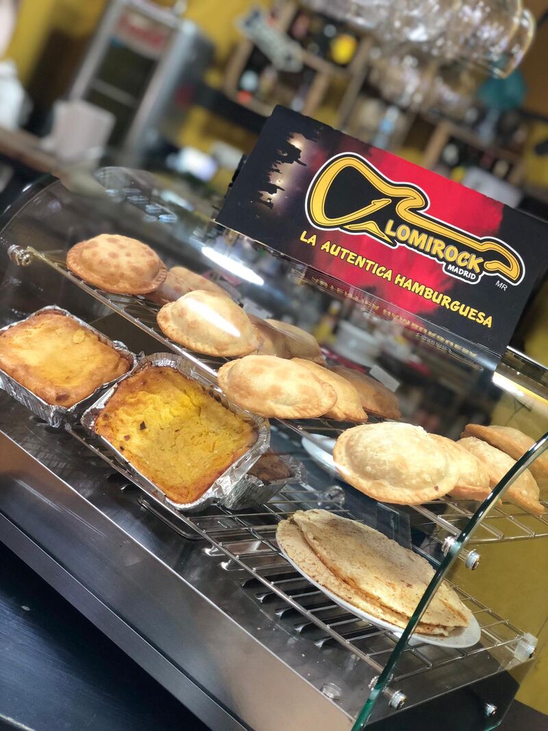 Empanadas, Chipa Guazu y Sopa Paraguaya 