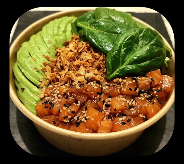 Bowl classic saumon cru