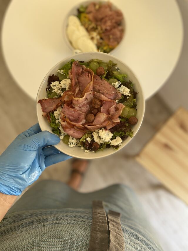 Slanina-Niva-hrozno šalát 