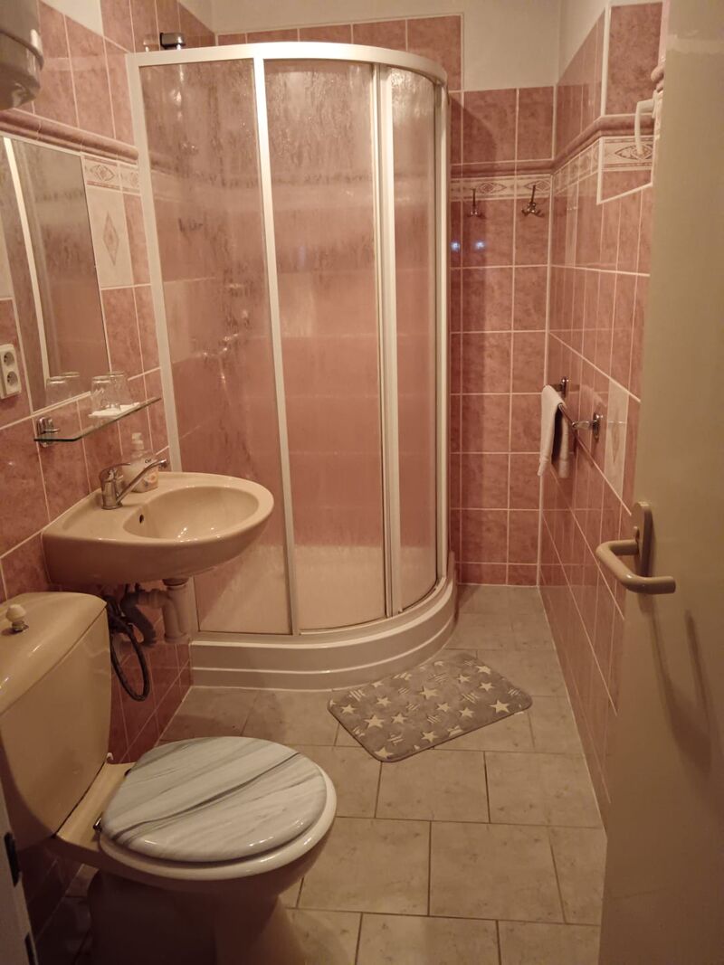 dvoulůžkový pokoj se sociálním zařízením