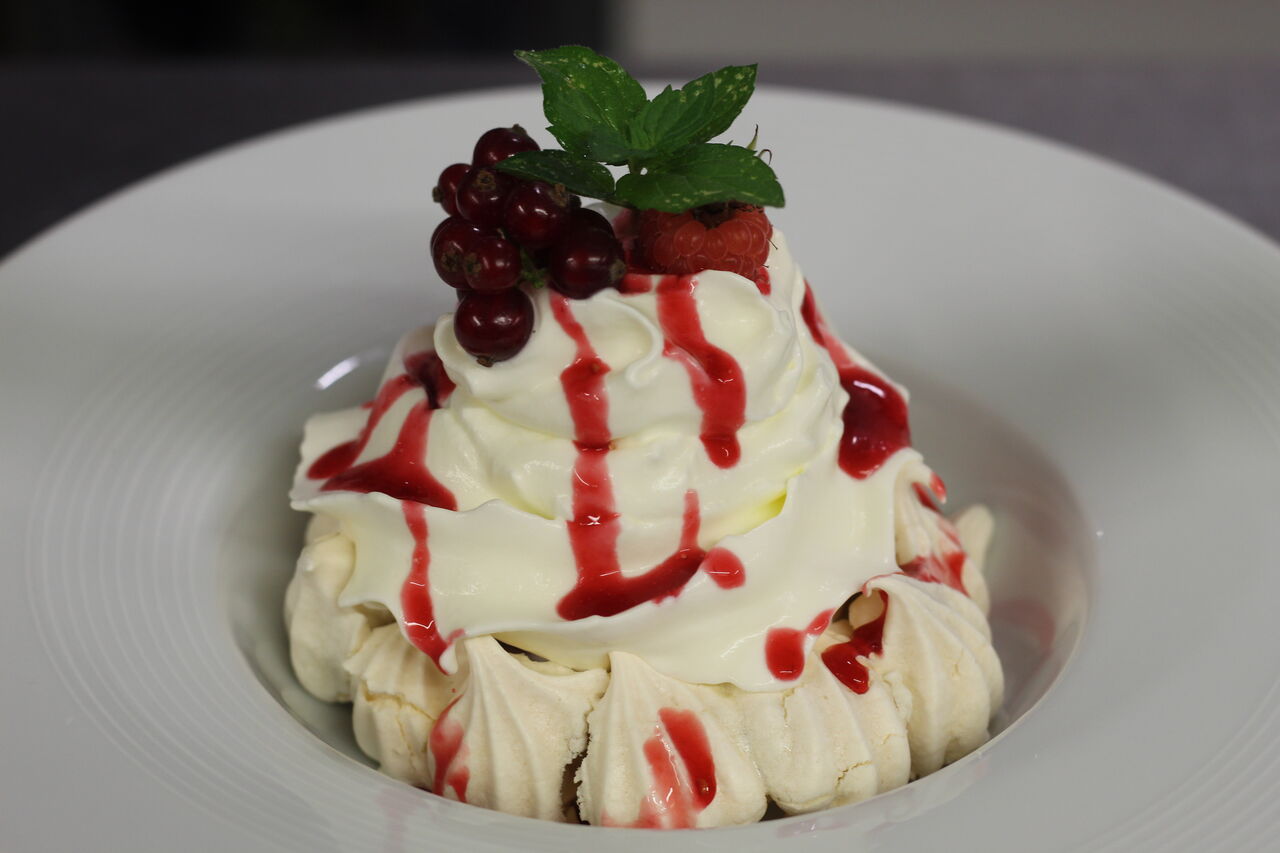 Pavlova aux Fruits Rouges