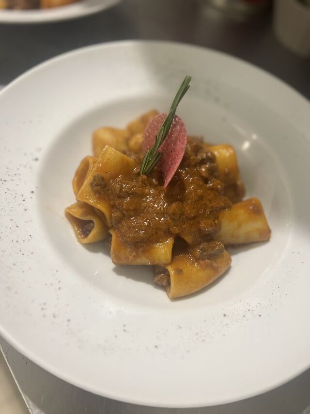 🍝✨ Paccheri Freschi al Ragù di Cinghiale