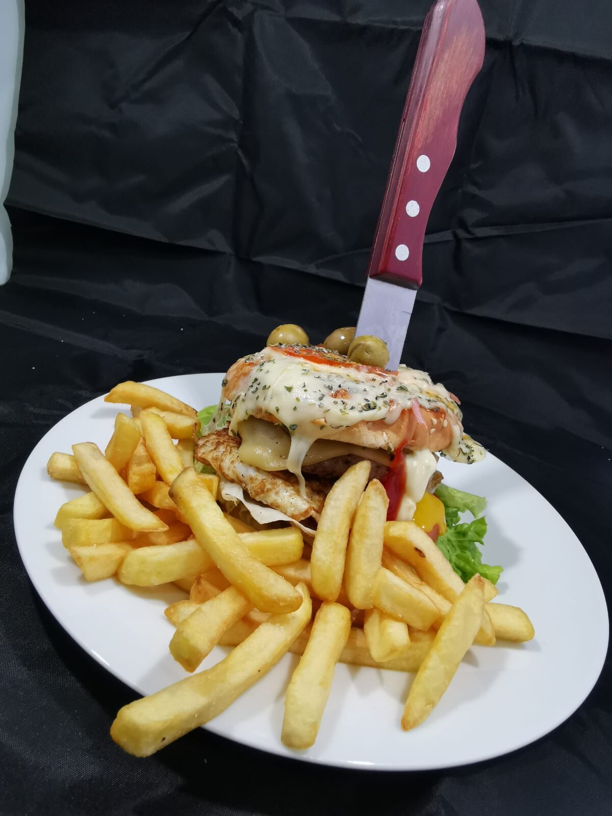 Burguer Pizza Napolitana no hay otra igual 