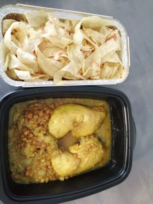 Rfissa: plat divers Msmn/poulet/lentilles/fenugrec pour deux personnes