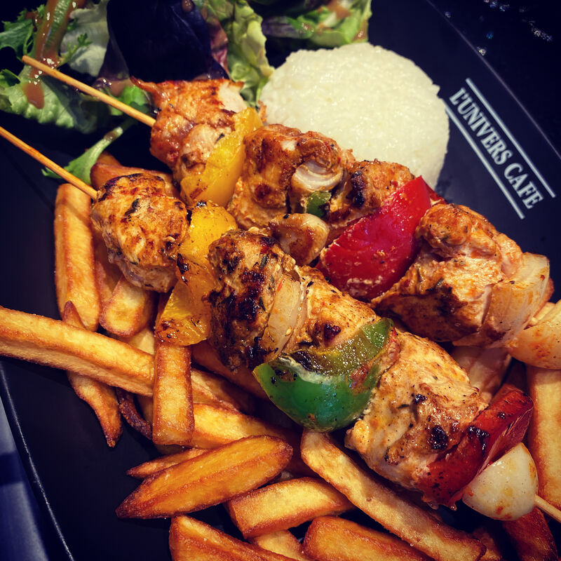 Assiette brochette de poulet