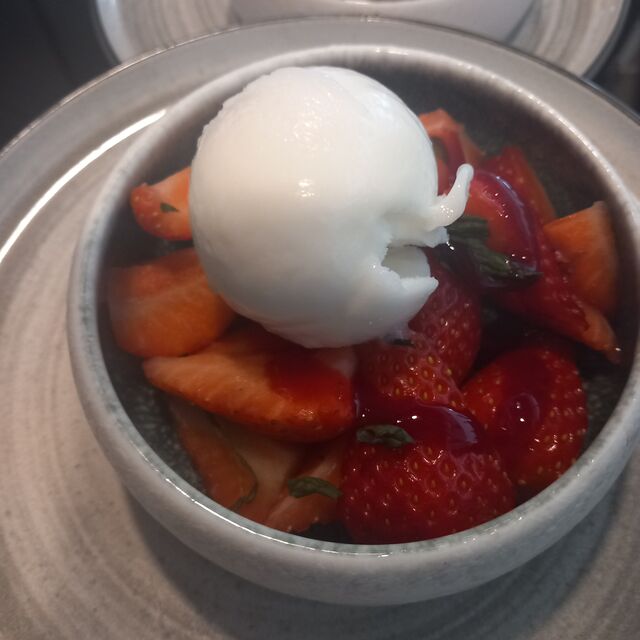 Gariguettes de Touraine sorbet yuzu
